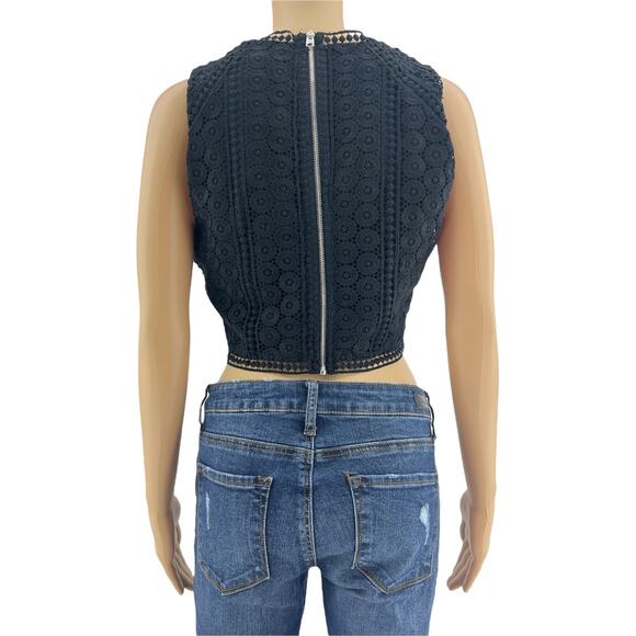 Abercrombie & Fitch (M) Black Lace Doily Sleeveless Crop Top - Picture 5 of 6